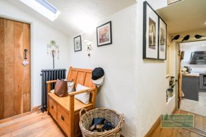 Photo 26- click for photo gallery